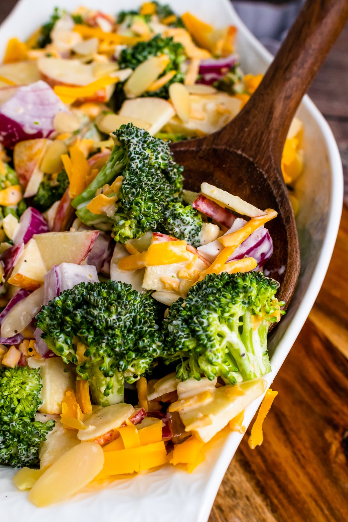 Broccoli Apple Salad: A Fresh & Flavorful Twist on a Classic